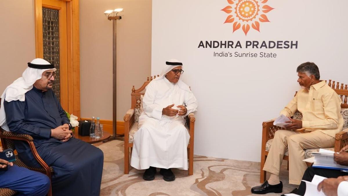 CM Naidu invites Sharaf Group to invest in A.P.