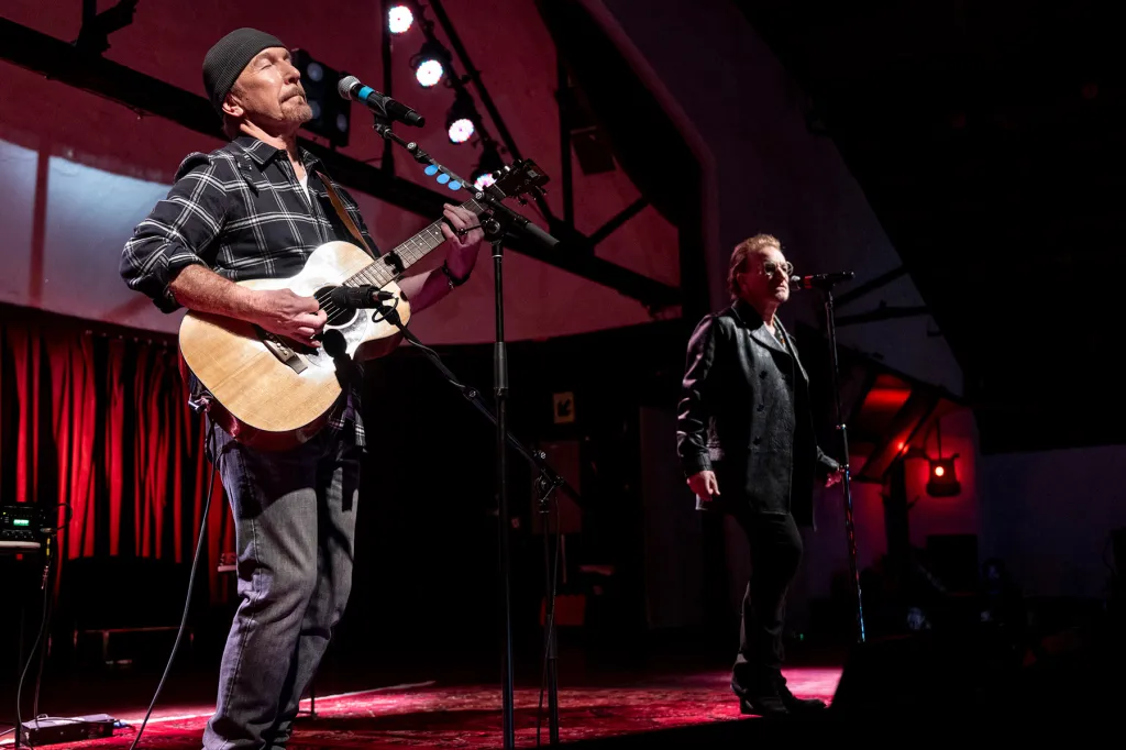 U2 Receives 2025 Woody Guthrie Prize