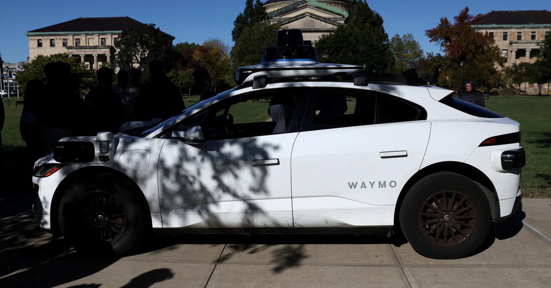Waymo to manually test autonomous vehicles at Newark airport