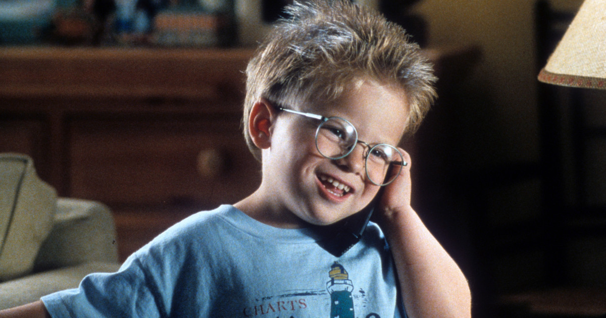 ‘Jerry Maguire’ Child Star Jonathan Lipnicki Turns 35