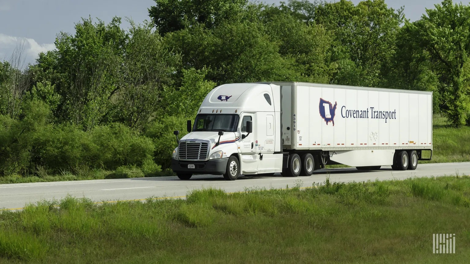 First look: Covenant Logistics Q3 profit slips on truckload weakness