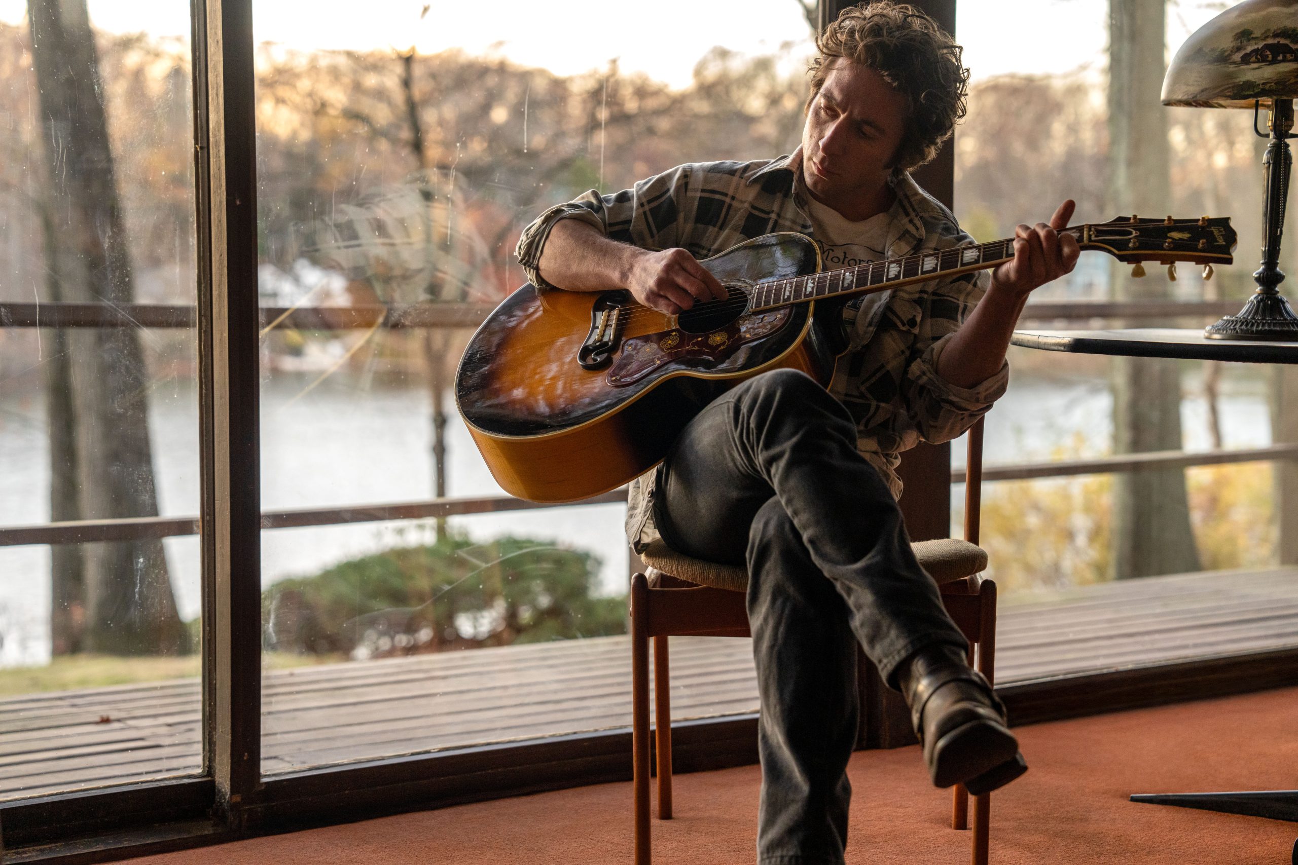 Springsteen: Deliver Me From Nowhere Review: A Rock God Turns Down the Volume