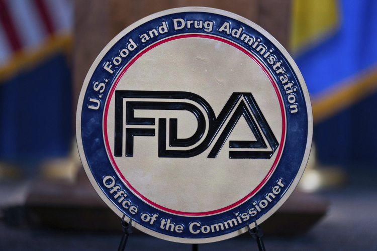 FDA Stayed Silent as Potential Tylenol Risks Piled Up