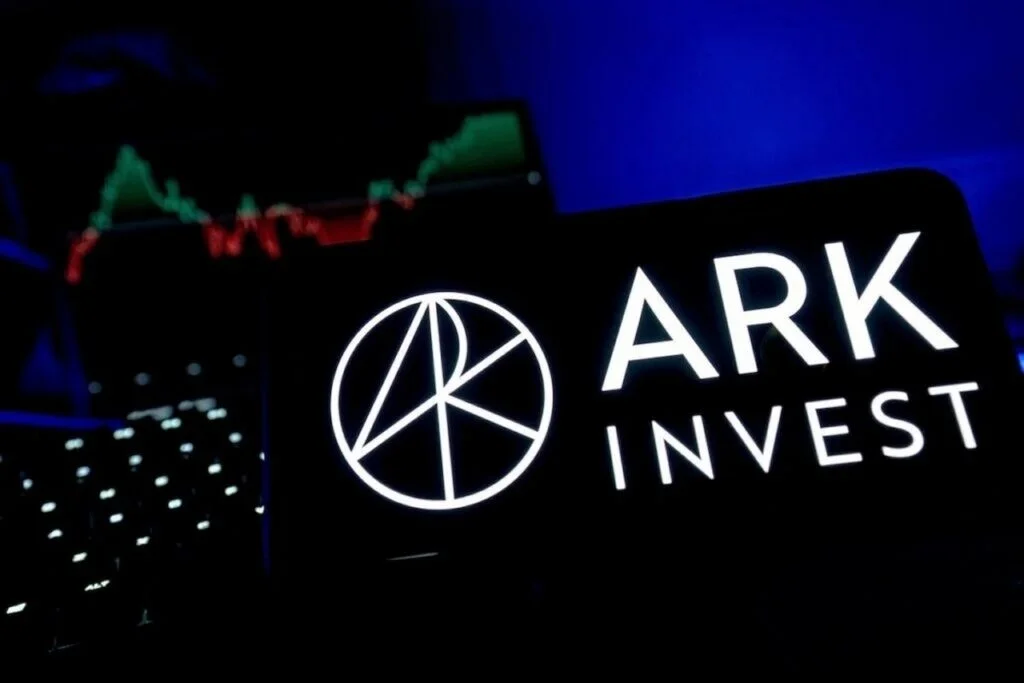 Cathie Wood Bets $21 Million On Robinhood, Snaps Up Netflix, Sells These Two Hot AI Stocks