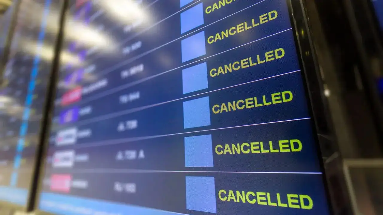 Denmark Confirms 'Unique Object’ Sightings, Amsterdam Schiphol Runway Shut Down