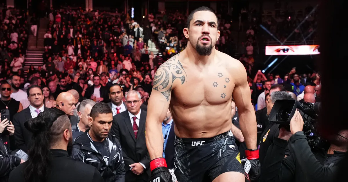Robert Whittaker would ‘love’ to fight Sean Strickland at UFC White House
