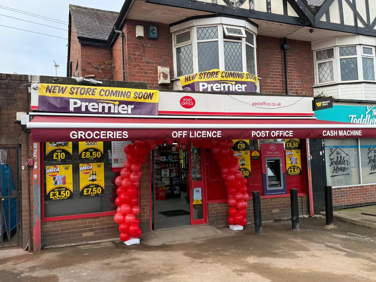 Wednesbury residents celebrate community post office re-opening in newly refurbished building