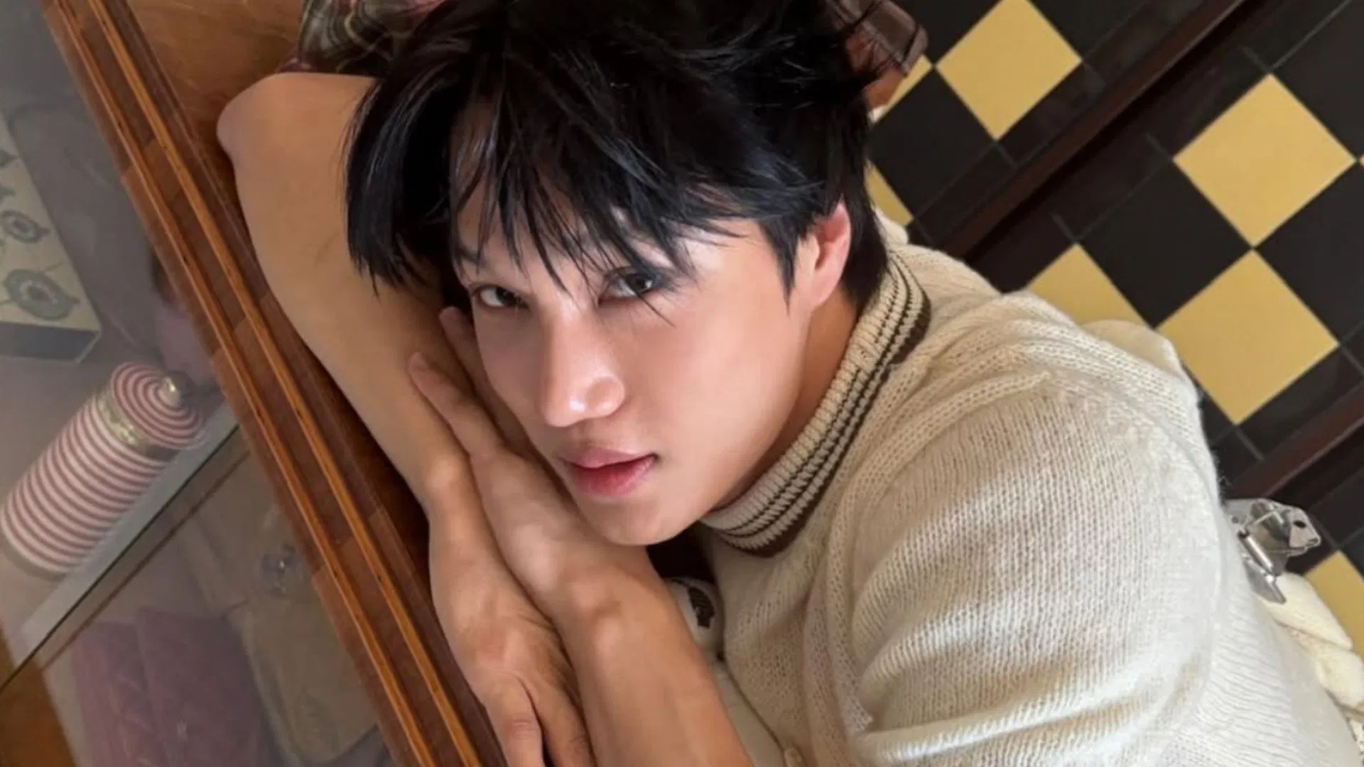 “Our dear green flag”: Fans praise EXO’s Kai for calling out male students over their disrespectful behavior towards women