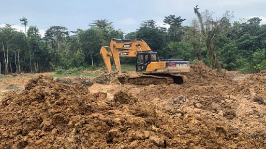A/R: Asuboa chiefs, residents protest alleged illegal mining by Sokoro Investment Limited