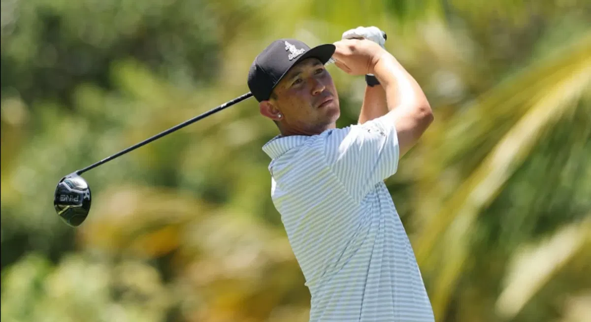 Who Is Rico Hoey's Caddie? All About Former Pro Turned PGA Tour Bagman Explored