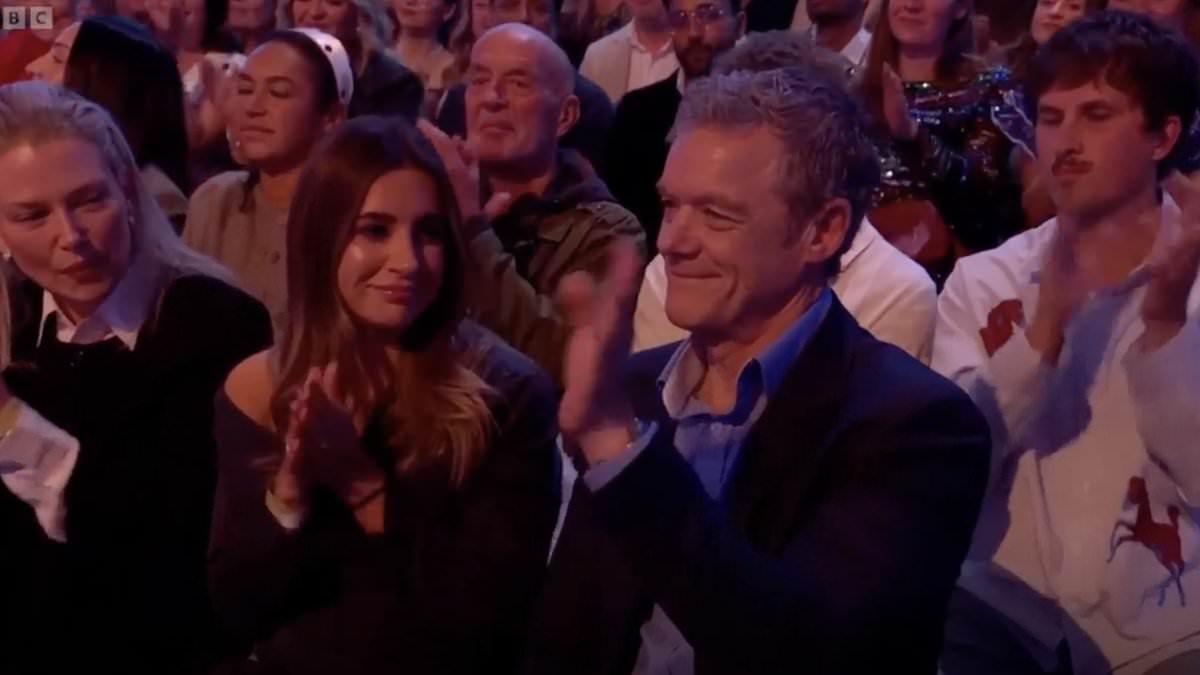 Strictly's Stefan Dennis and Dani Dyer support their co-stars in the audience after both being forced to withdraw due to injury