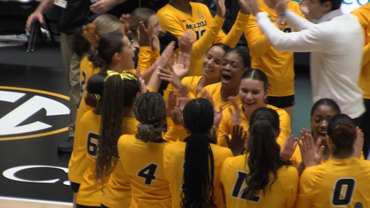 Mizzou volleyball improves winning streak to six with victory over Georgia