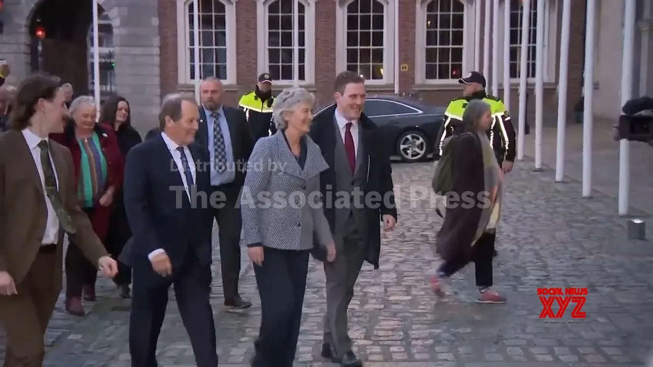Arrival of new Irish President Catherine Connolly at Dublin Castle (Video)