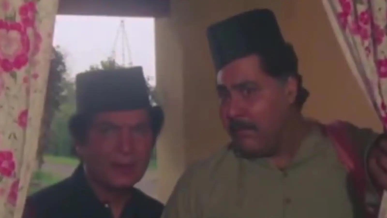 Satish Shah Dies Four Days After Asrani; Their Nostalgic Scene From Ghar Ki Izzat Goes Viral | Watch