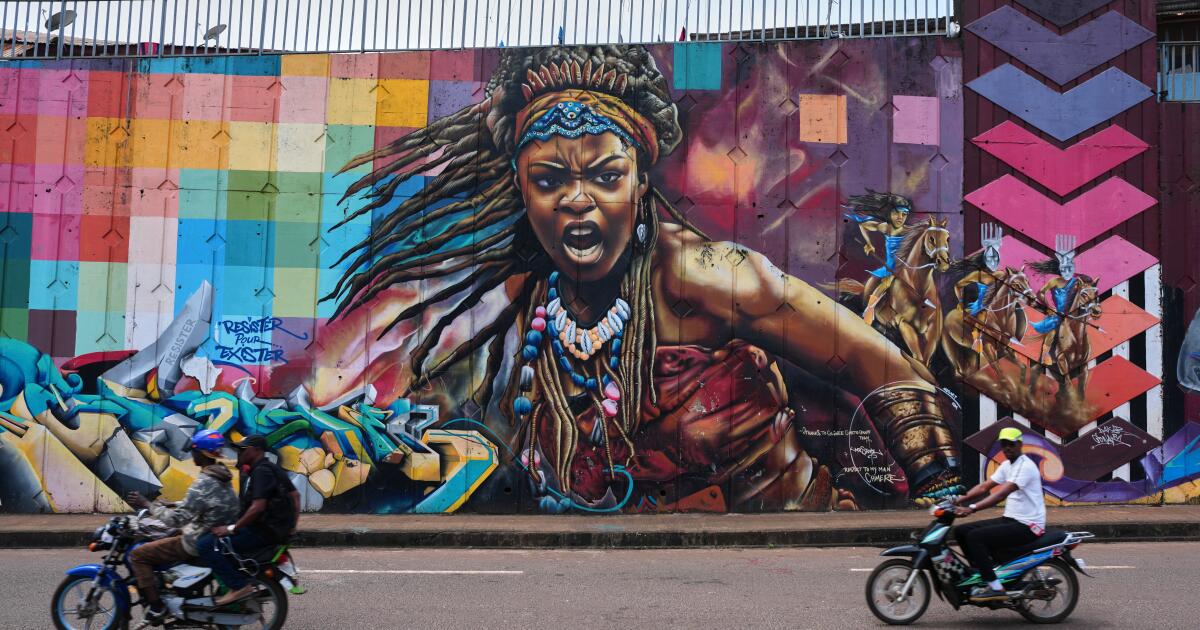 'Our reality, our values': Graffiti finds growing acceptance in West Africa