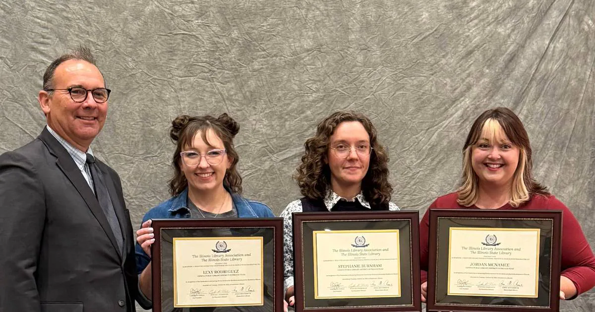 Geneva library outreach team receives association awards