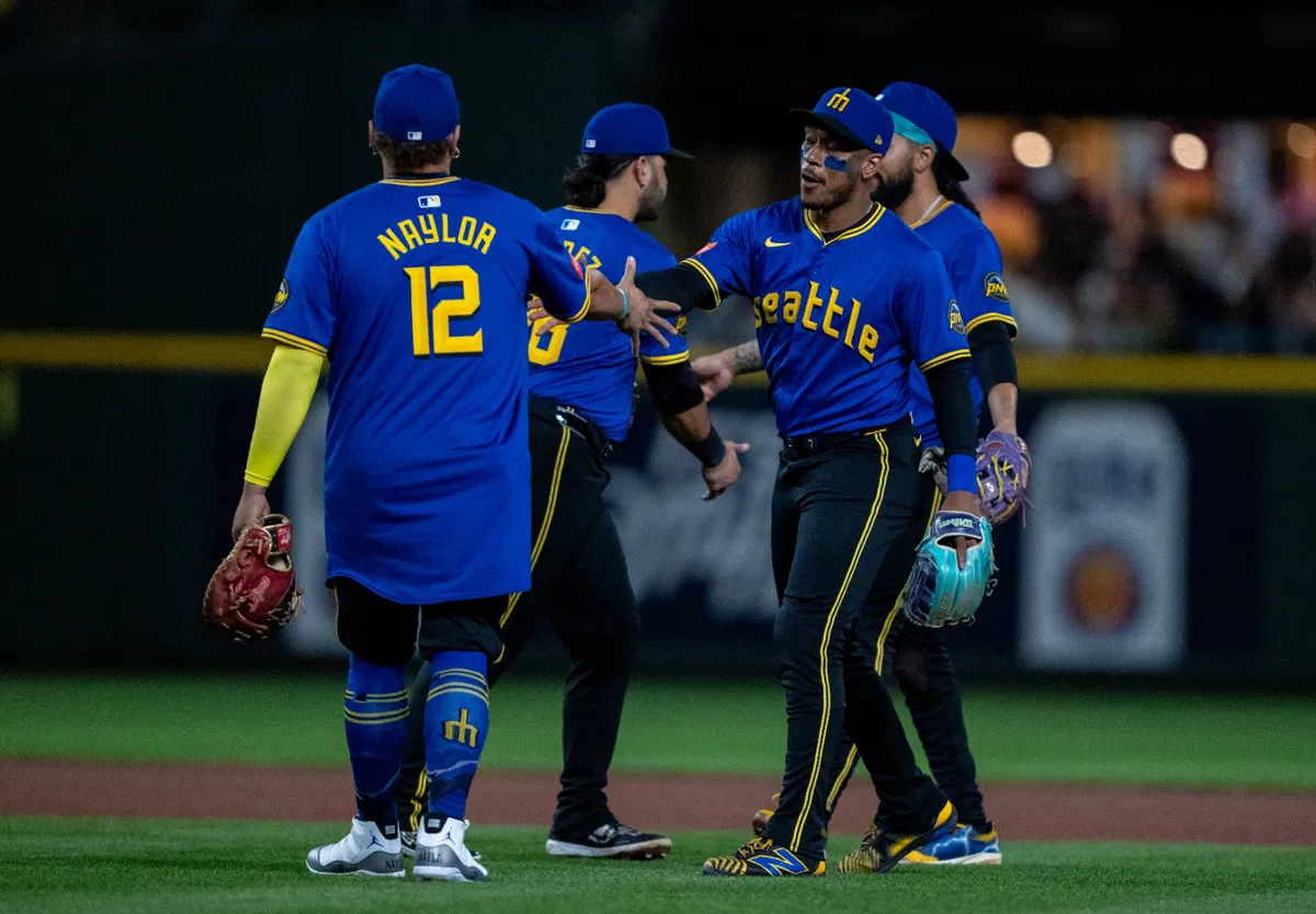 3 Mariners Stars Crank Up the Heat on Seattle Front Office Regarding $60M Clubhouse Leader's Future
