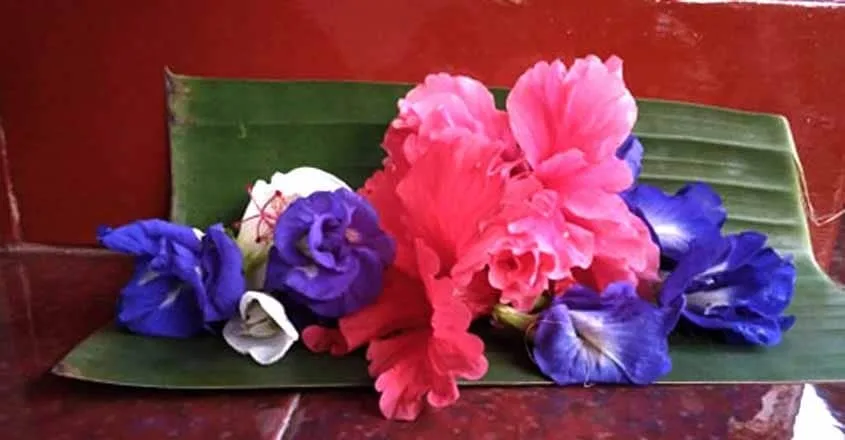 പൂജാപുഷ്പങ്ങൾ അർപ്പിക്കുമ്പോൾ ഇവ ശ്രദ്ധിക്കുക; ഫലം ഉറപ്പ്