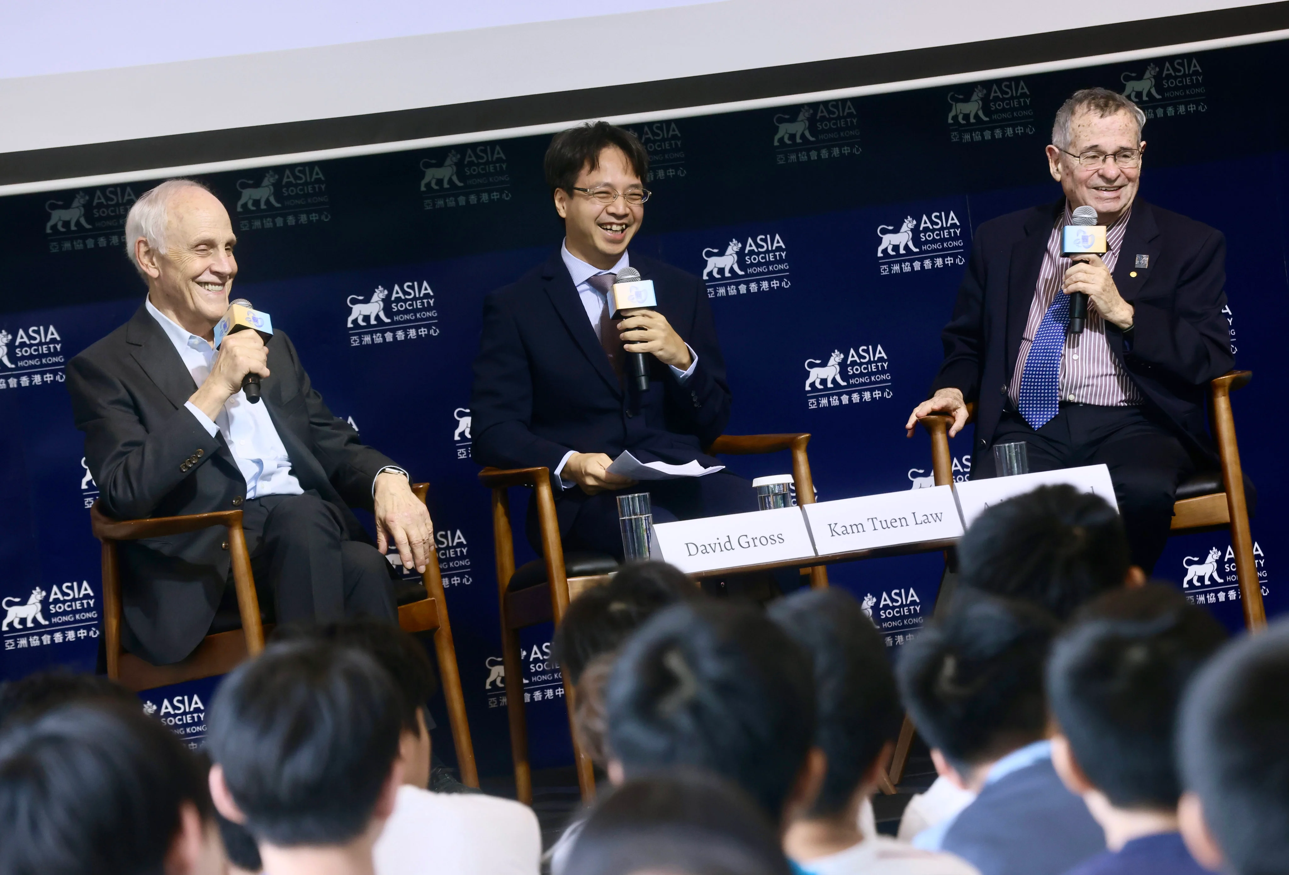 ‘Slave’ to AI: Nobel Prize winners warn against technology overhype, dependency