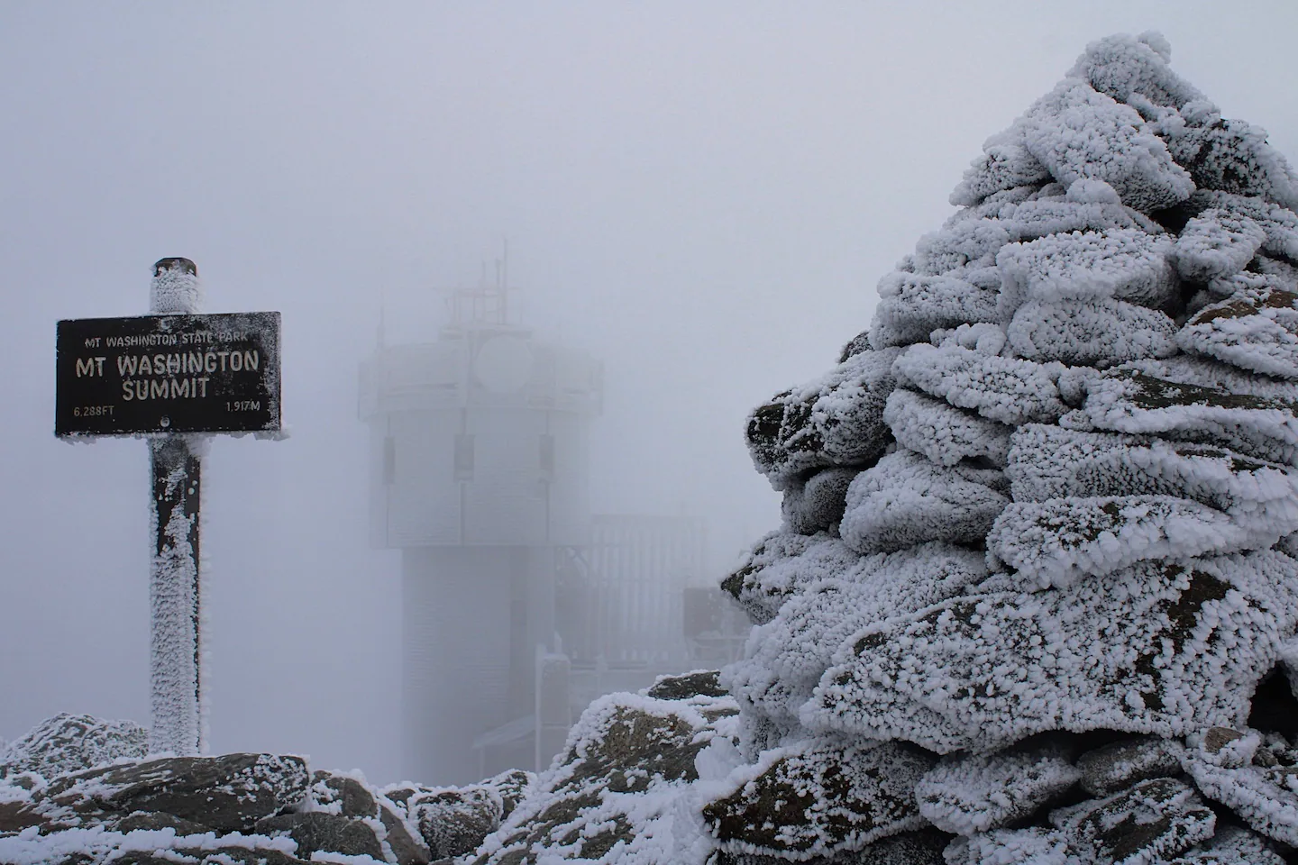 20 hikers saved from hypothermia