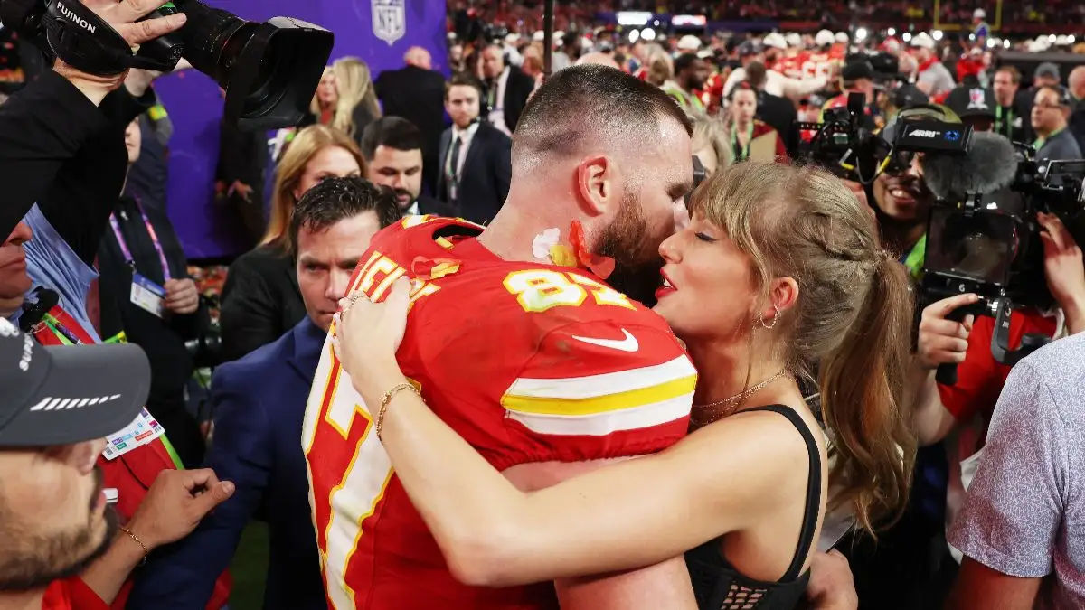 Travis Kelce Finally Addresses Taylor Swift-Inspired Chiefs Fad