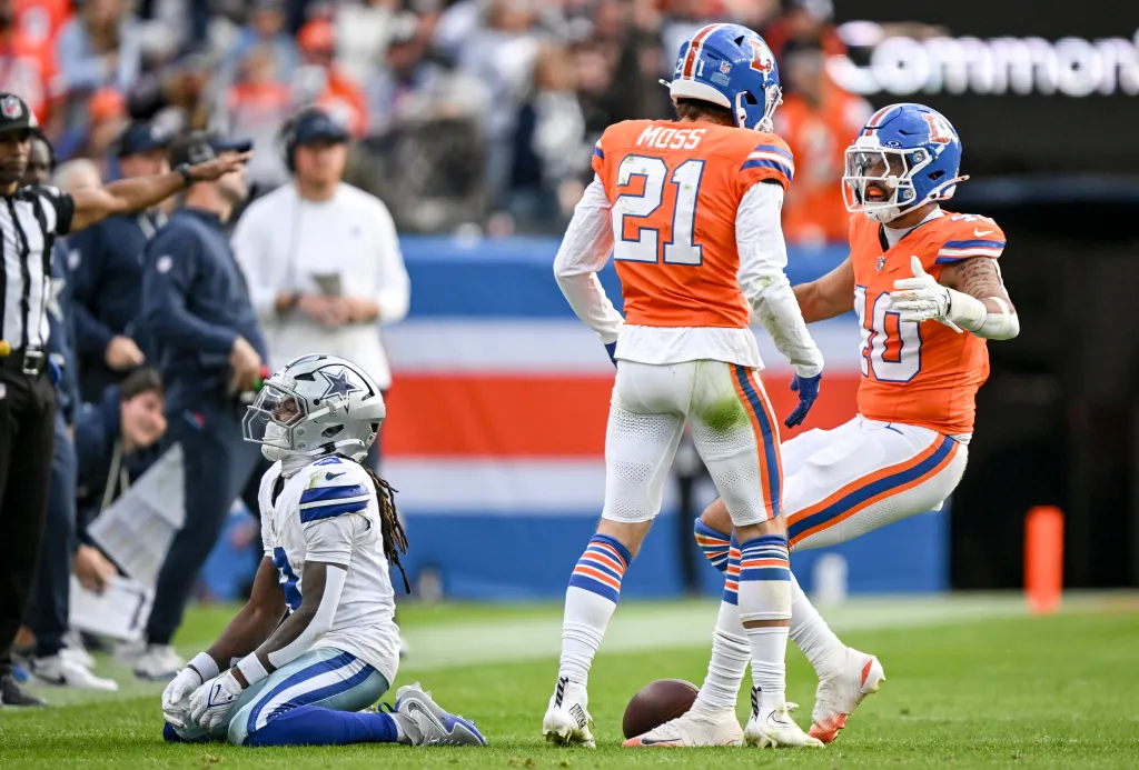 Broncos' Riley Moss helps hold Cee Dee Lamb, George Pickens scoreless