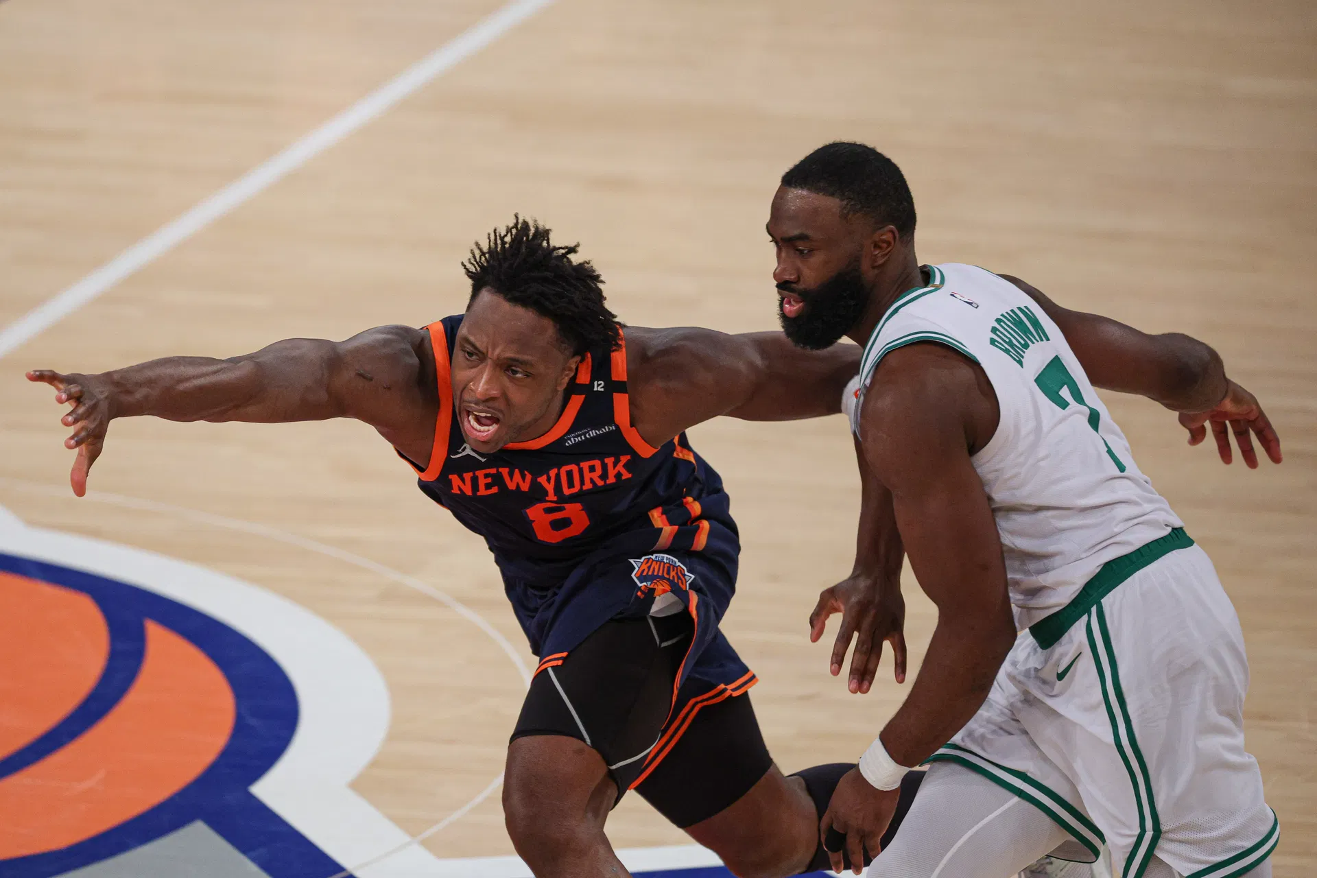 It's Time to Let it Go Jaylen: NBA Fans in Disbelief as Jaylen Brown's Hairline Paint Seemingly Rubs off on Knicks Jersey