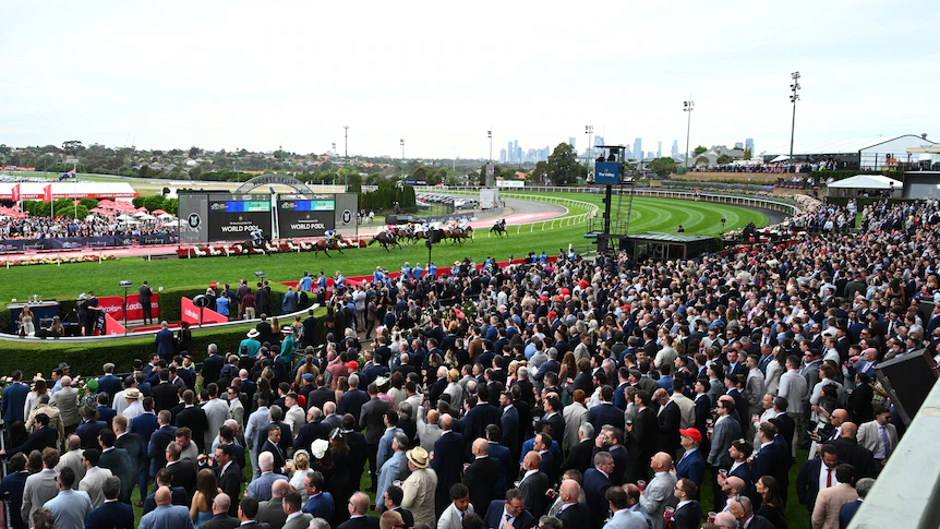 Breaking: Via Sistina becomes first horse since Winx to win consecutive Cox Plates