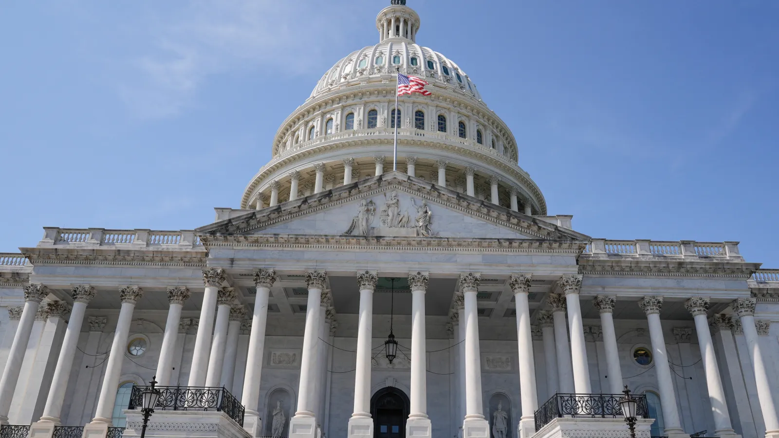 Schrager: Can America afford to reopen the government?