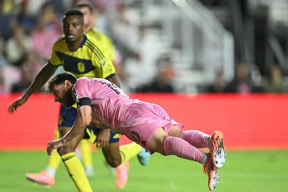 Watch: Not a bird, not a plane, it’s Lionel Messi’s diving header for Inter Miami