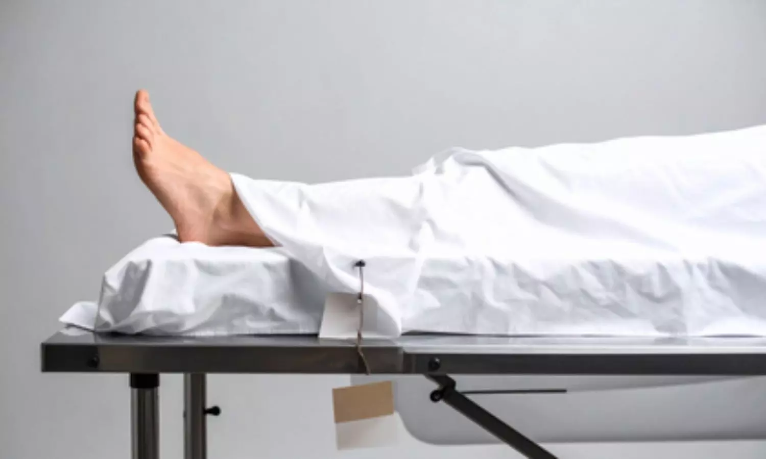 Community Health Officer ends life by jumping into Narmada River