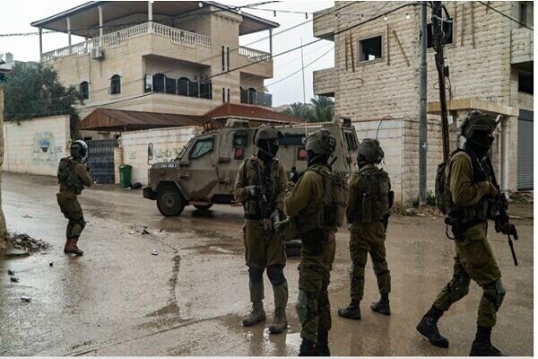 Israeli settlers attack West Bank as detentions continue