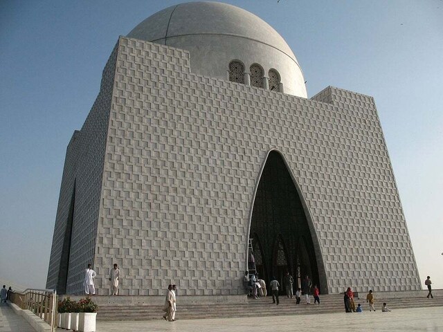 Minister chairs QMMB meeting, approves renovation projects