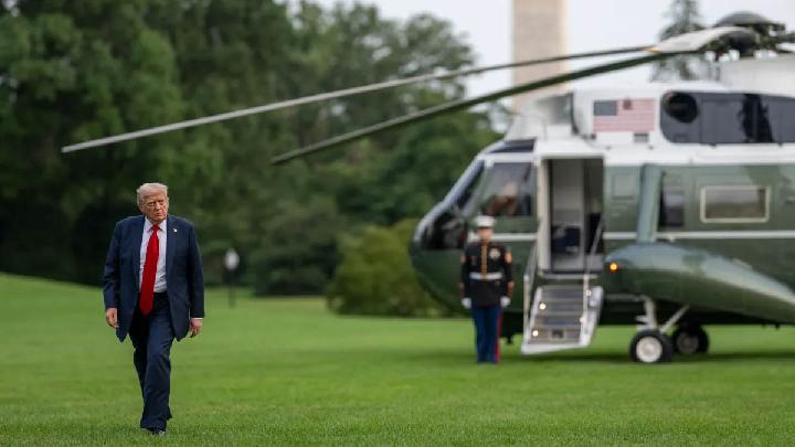 Trump Travels to Asia Amid Government Shutdown