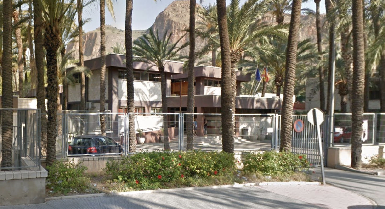 CEIP Josefina Manresa Parents’ Association Denounces Orihuela City Council’s Neglect in School Maintenance