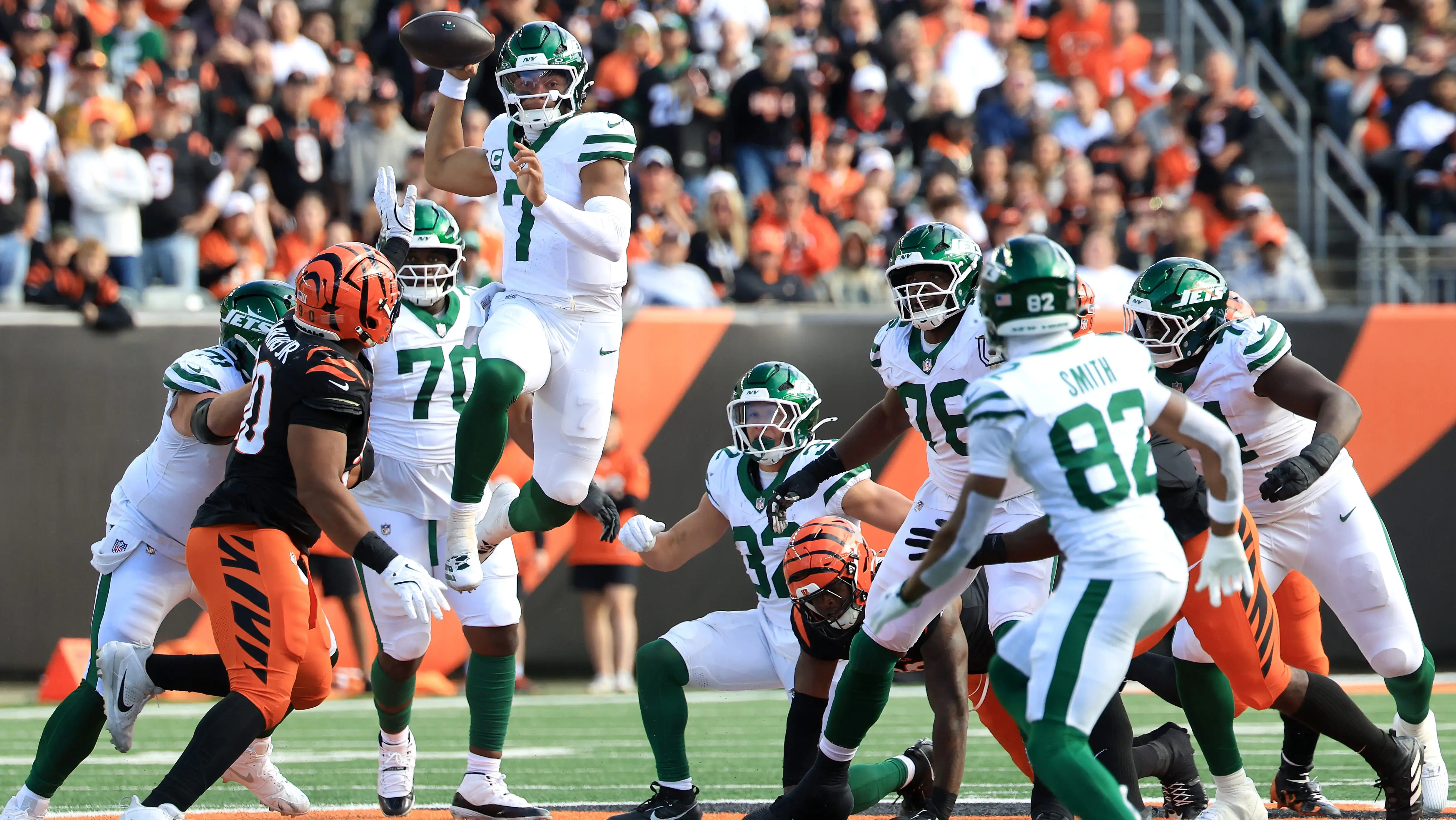 Justin Fields Shares Emotional Words After Jets Win Over Bengals