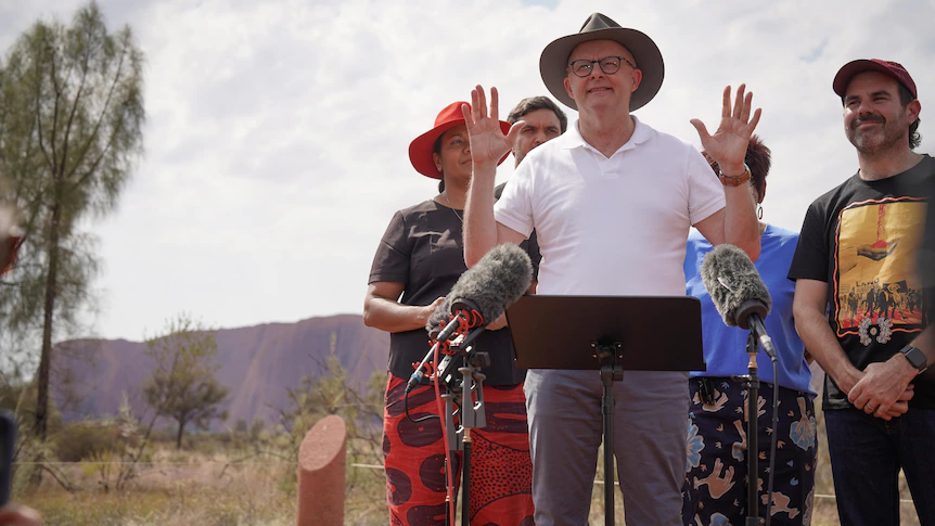 'Change is hard, but progress occurs': Albanese chats land rights on NT visit