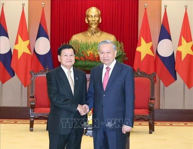 Party General Secretary hosts top Lao leader - Vietnam+ (VietnamPlus)