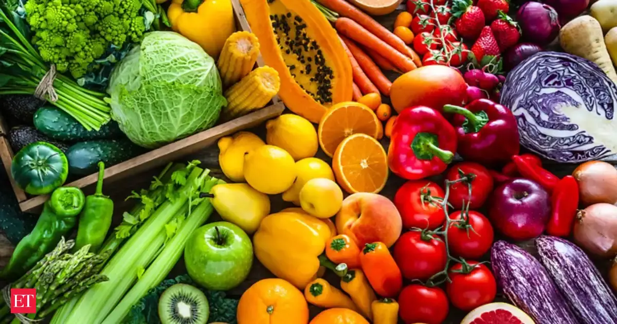 Healthy heart hack: Cardiovascular expert lists 7 foods you can swear by and seven she avoids at all costs. Check details