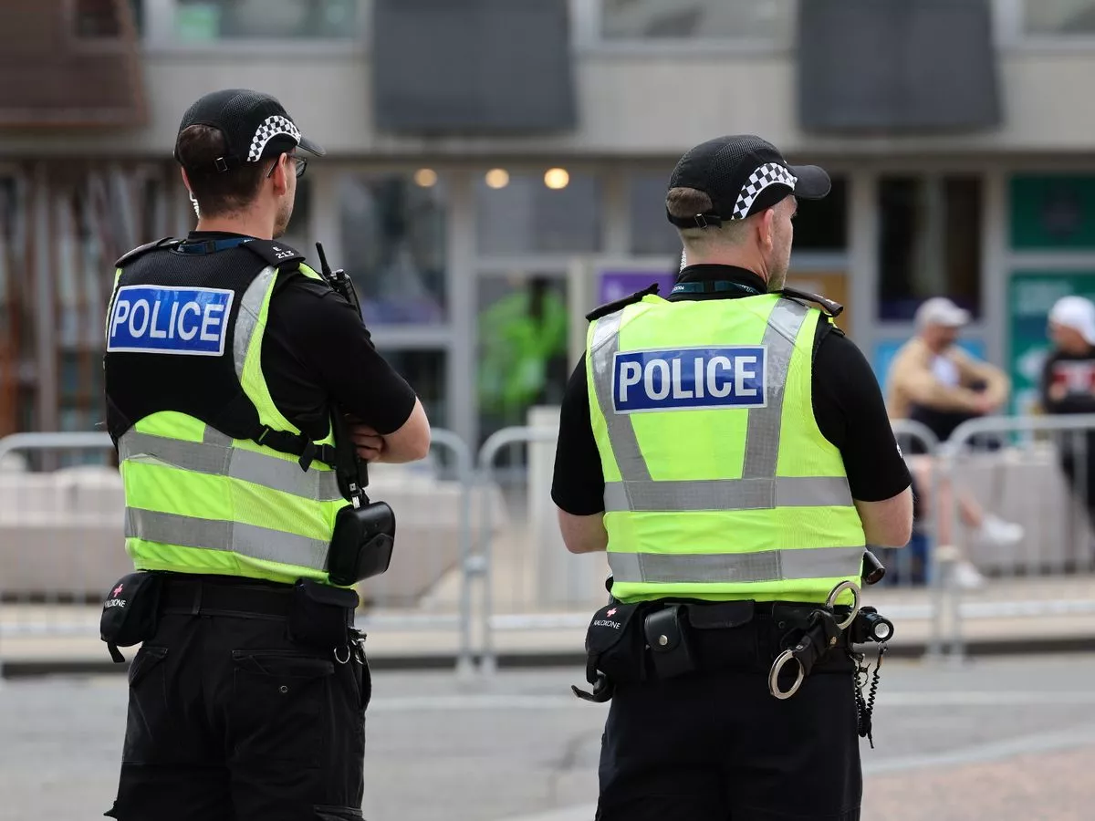 More than 1700 cops quit Police Scotland in two years