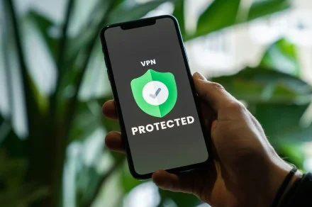 Staying Safe on the Move: How to Protect Your Phone