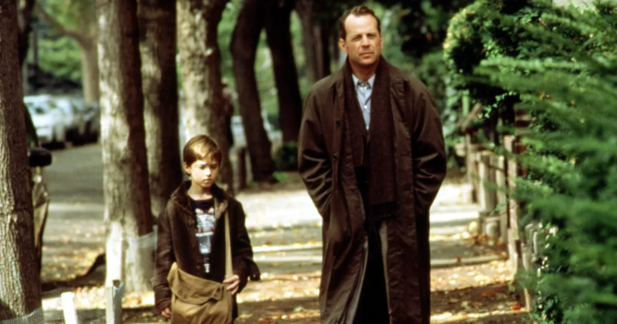 7 Best Horror Movies of the 1990s, Ranked: The Sixth Sense and More
