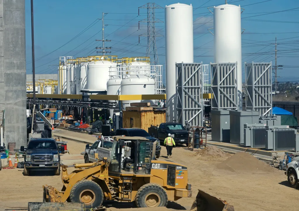 New way to turn sewage into drinking water could transform San Diego’s Pure Water behemoth