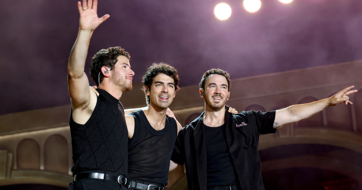 Joe Jonas Reacts to Jonas Brothers World Series 2025 Backlash