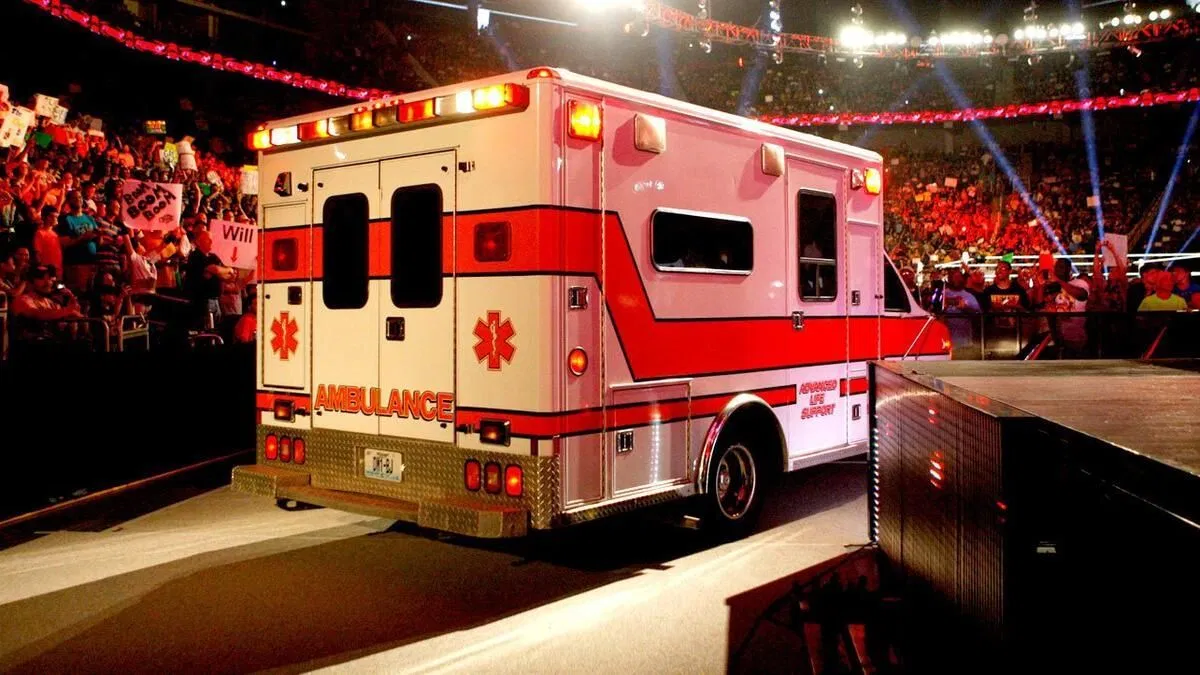 Details revealed on top WWE champion being reportedly injured before Saturday Night's Main Event
