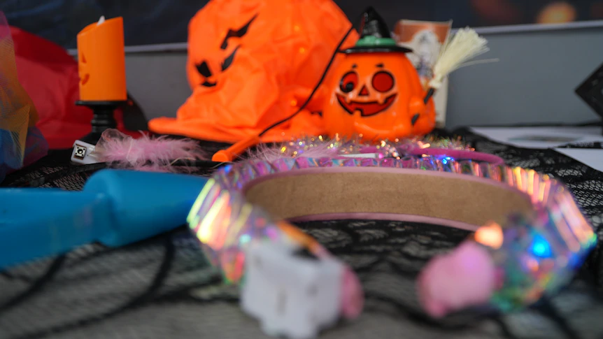Warning for parents as 80pc of online Halloween buys fail safety tests