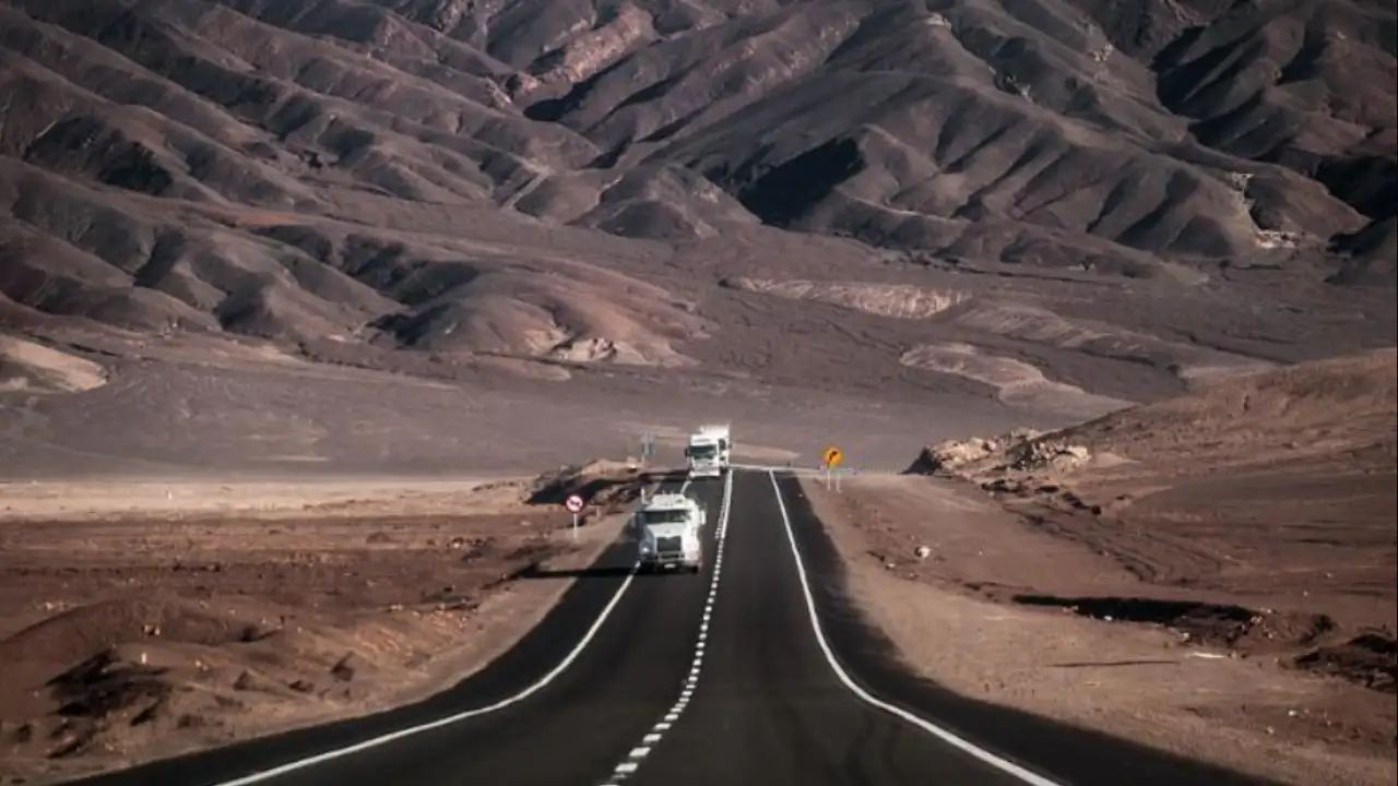 Road-Trip Lovers, Have You Covered World’s ‘Longest Highway’? It’s 30,600 Kms Long & Covers 14 Countries!