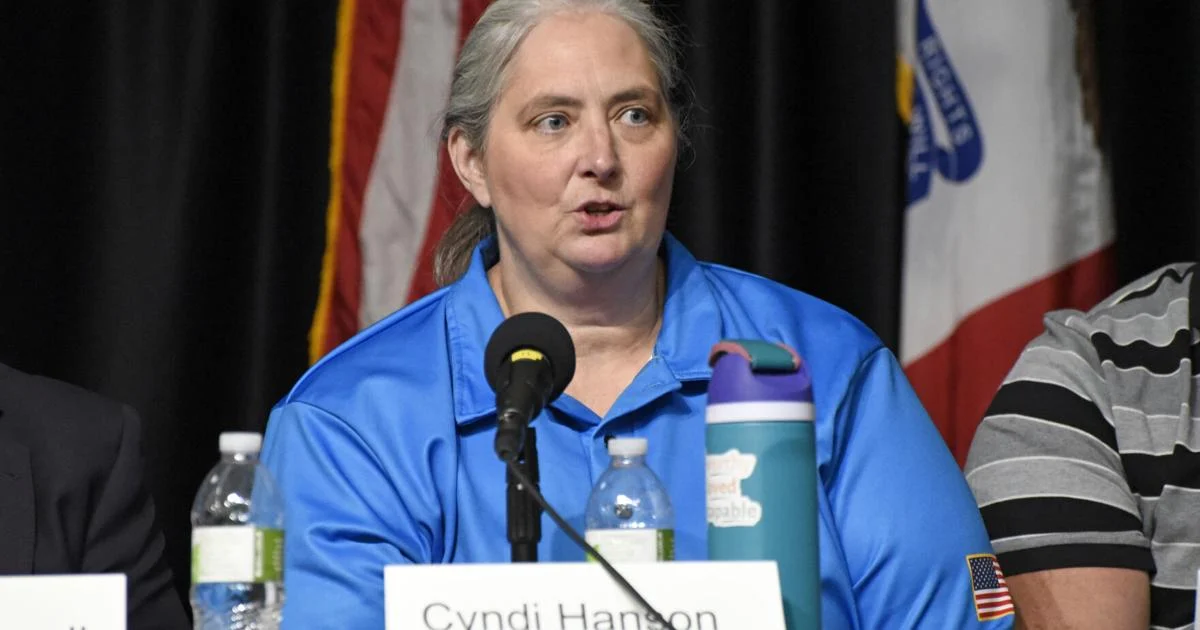 Q&A with Sioux City school board candidate Cyndi Hanson