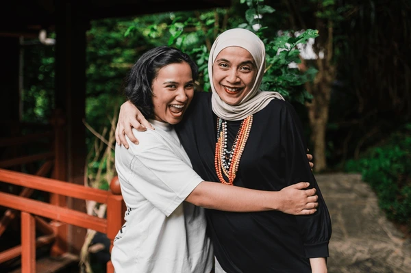 Raised for the Collective: Arab Women Between Self and Family