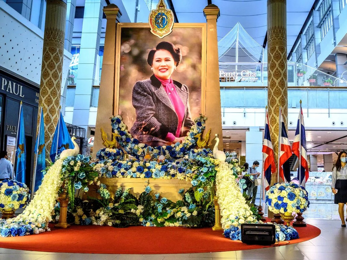 Vital advice issued to anyone travelling to Thailand after Queen Mother dies